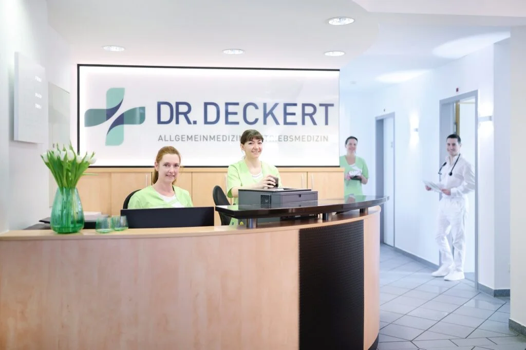 hausarzt dr. deckert