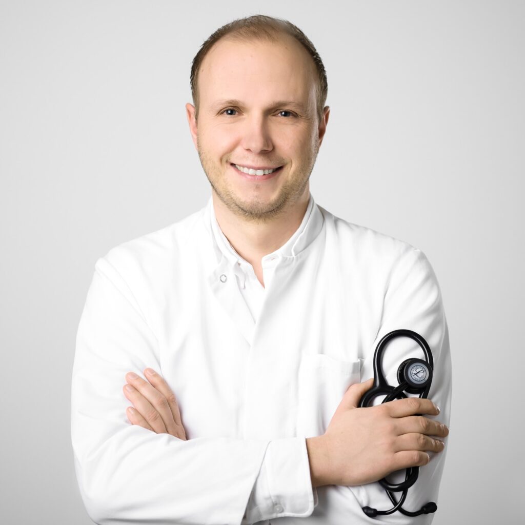 hausarzt in der nähe, Hanno Deckert